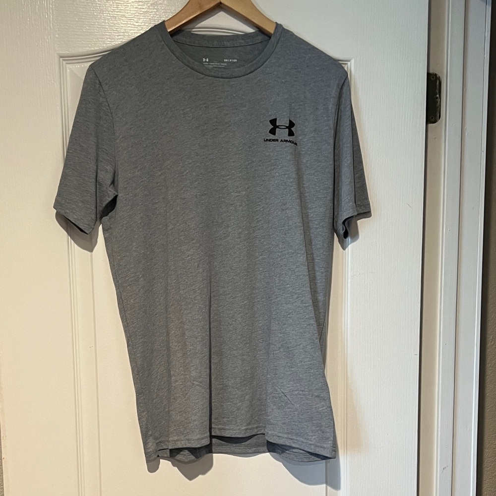 Under Armour Men's Heather Gray Short Sleeve Tee